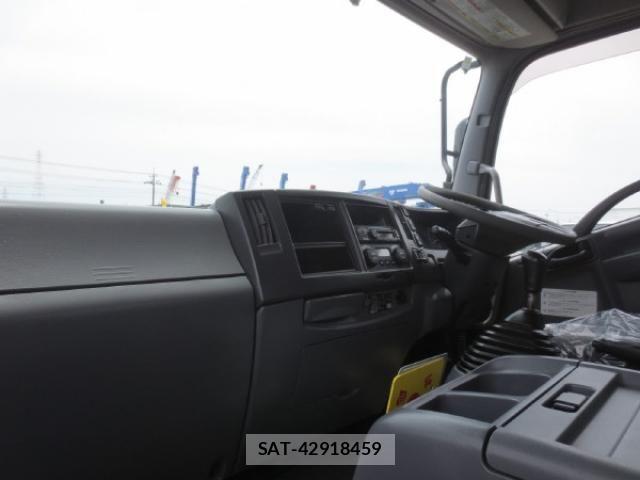 Isuzu FORWARD 2020-09 7250870-15
