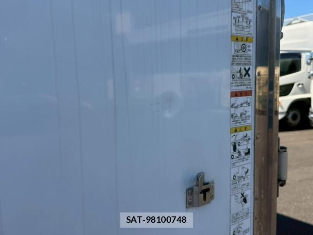 Isuzu FORWARD 2018-08 7250874-25