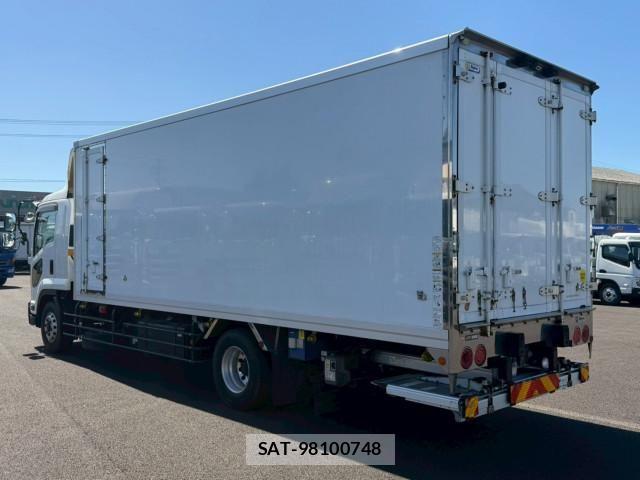 Isuzu FORWARD 2018-08 7250874-5