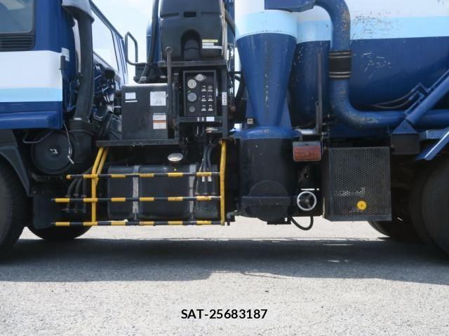 Isuzu FORWARD 2007-03 7250868-19