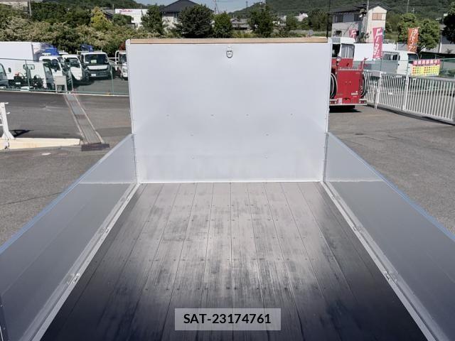 Isuzu FORWARD 2025-11 7271919-11