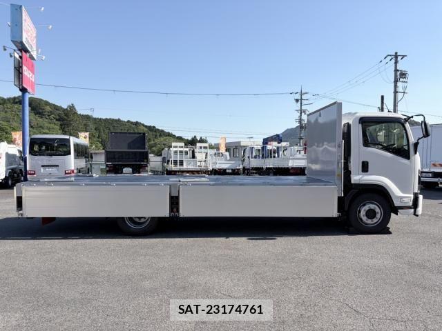Isuzu FORWARD 2025-11 7271919-17