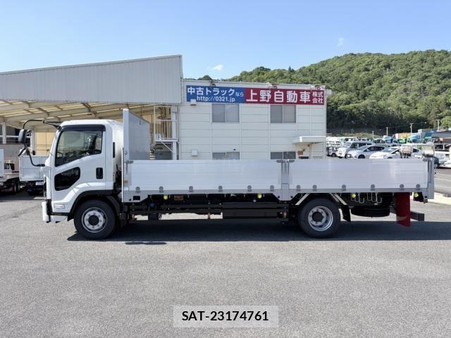 Isuzu FORWARD 2025-11 7271919-18