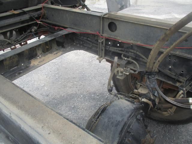 Isuzu FORWARD 2013-10 7306680-16