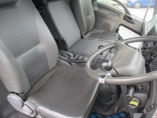 Isuzu FORWARD 2013-10 7306680-28