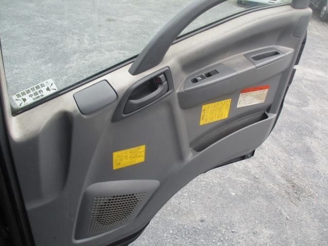 Isuzu FORWARD 2013-10 7306680-29