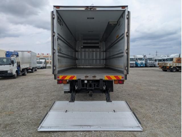 Isuzu FORWARD 2013-09 7306679-9