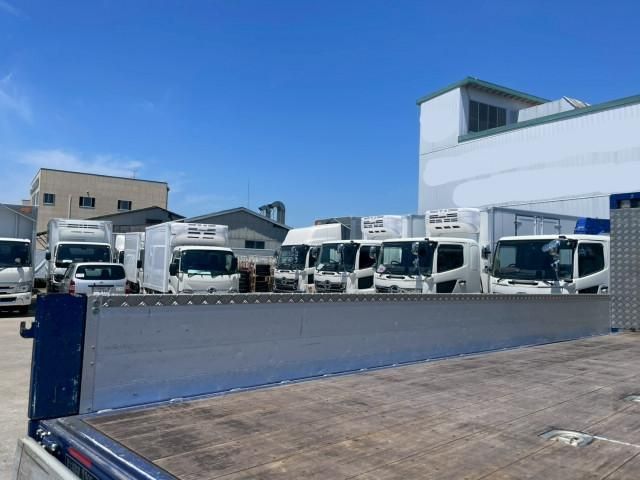 Isuzu FORWARD 2021-03 7306673-9