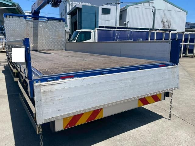Isuzu FORWARD 2021-03 7306673-13