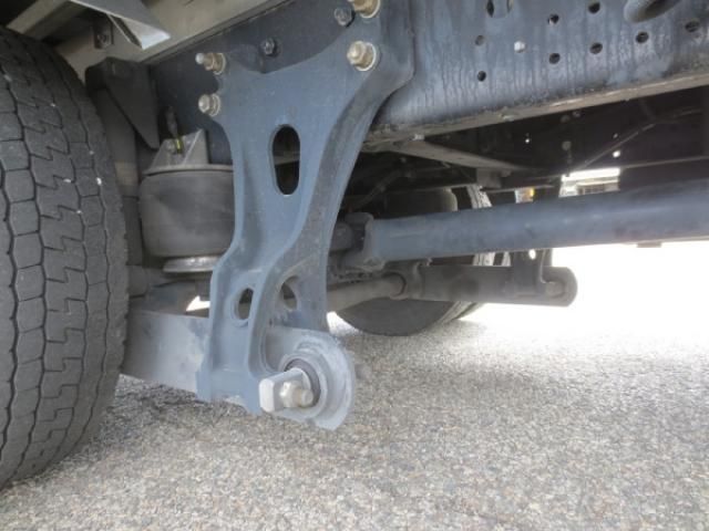Isuzu FORWARD 2020-12 7306676-13