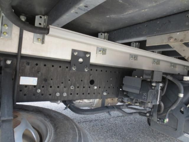 Isuzu FORWARD 2020-12 7306676-16