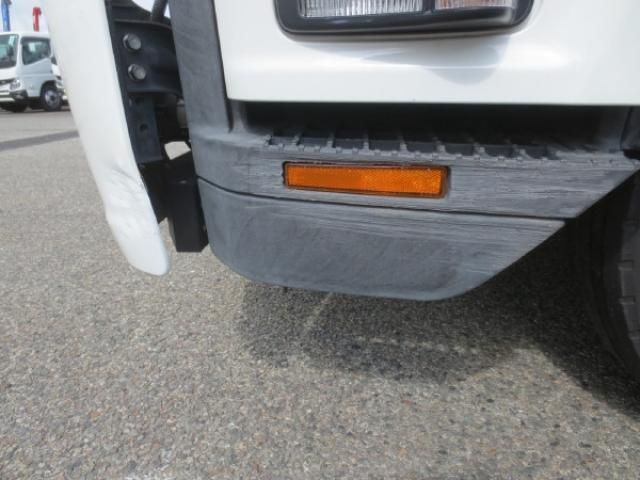 Isuzu FORWARD 2020-12 7306676-21