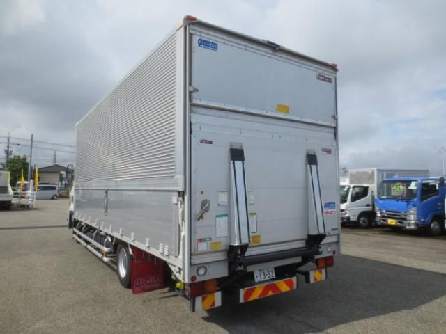 Isuzu FORWARD 2020-12 7306676-4