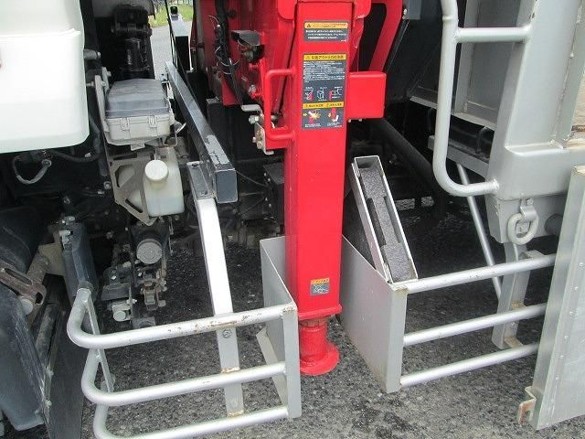 Isuzu FORWARD 2019-03 7306677-11
