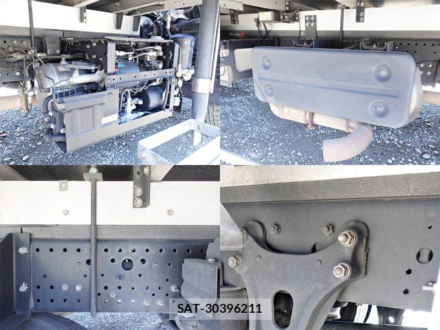 Isuzu FORWARD 2018-09 7327169-22