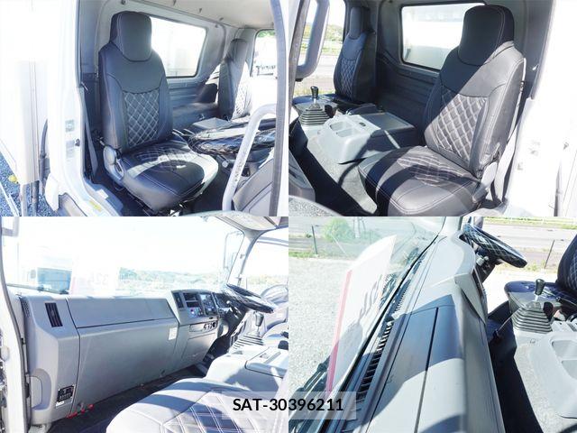 Isuzu FORWARD 2018-09 7327169-25