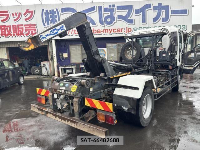 Isuzu FORWARD 2012-09 7357842-11
