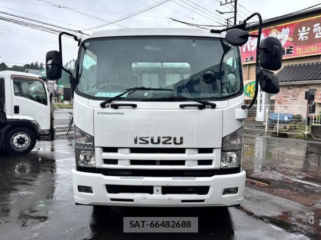Isuzu FORWARD 2012-09 7357842-1