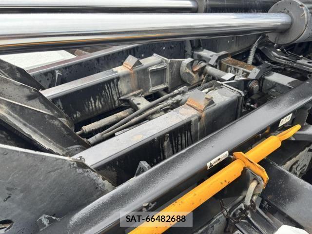 Isuzu FORWARD 2012-09 7357842-23