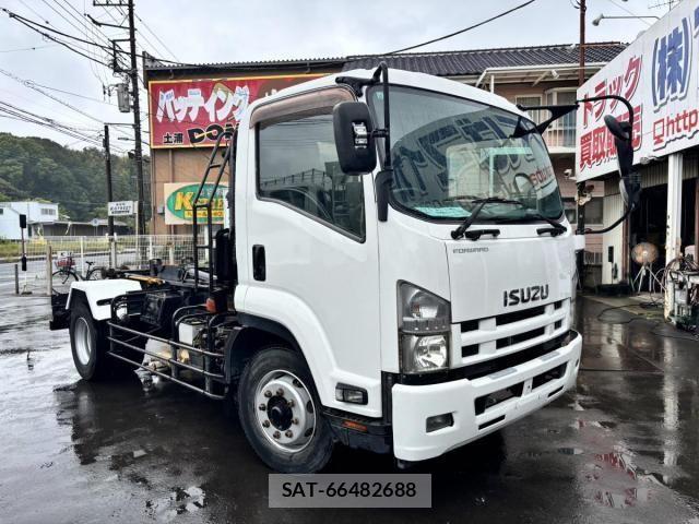 Isuzu FORWARD 2012-09 7357842-2