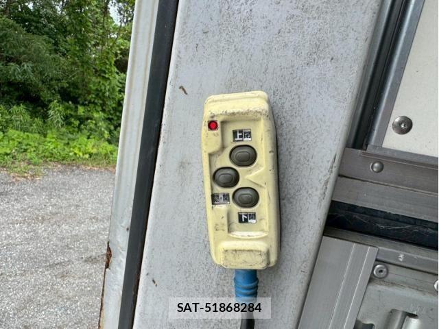 Isuzu FORWARD 2008-06 7357840-21