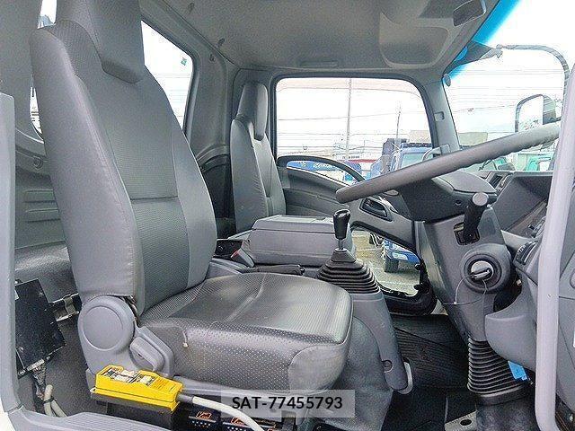 Isuzu FORWARD 2019-05 7357839-10