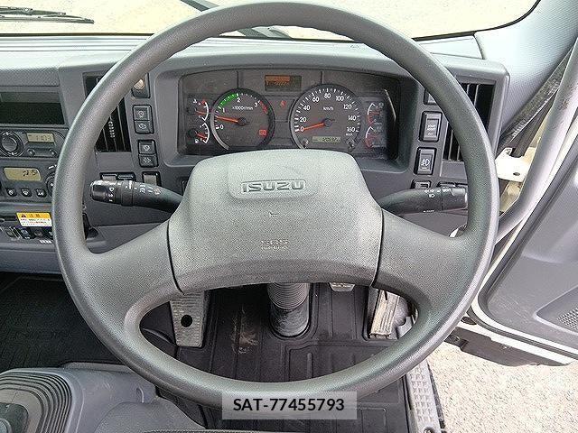Isuzu FORWARD 2019-05 7357839-11