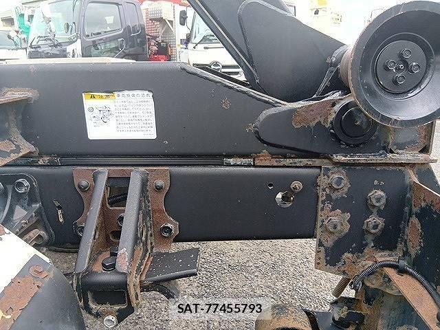 Isuzu FORWARD 2019-05 7357839-17