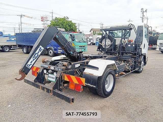 Isuzu FORWARD 2019-05 7357839-5