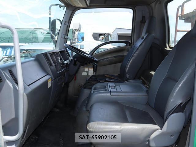 Isuzu FORWARD 2008-06 7357843-28