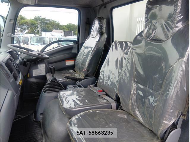 Isuzu FORWARD 2021-09 7357837-24
