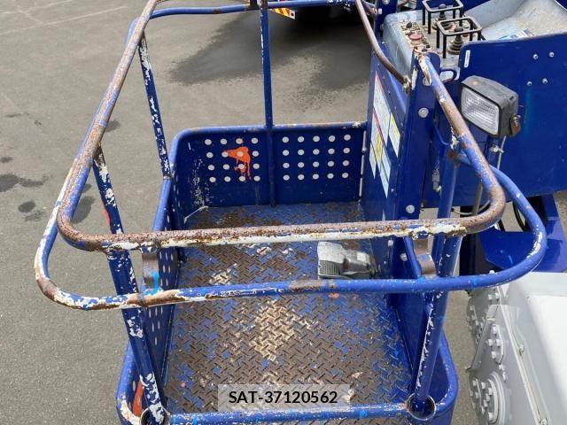 Isuzu FORWARD 2017-09 7357838-9