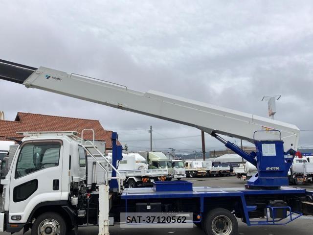 Isuzu FORWARD 2017-09 7357838-11