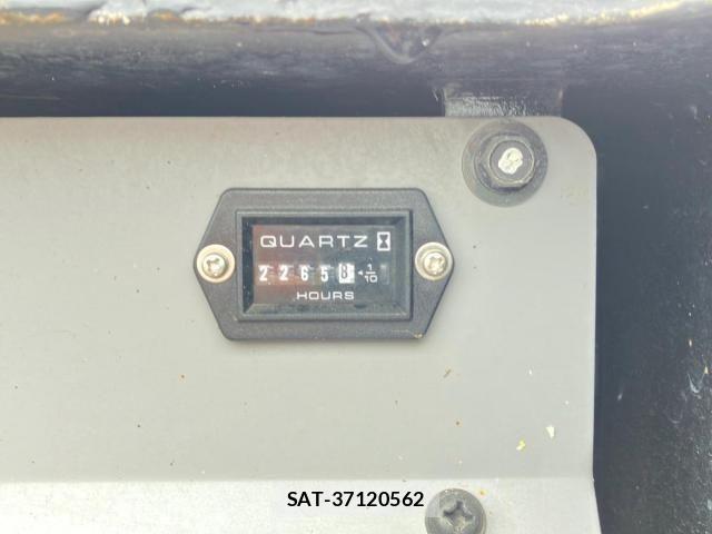 Isuzu FORWARD 2017-09 7357838-8