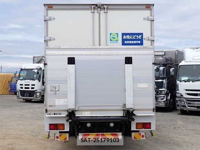 Isuzu FORWARD 2015-12 7357841-5