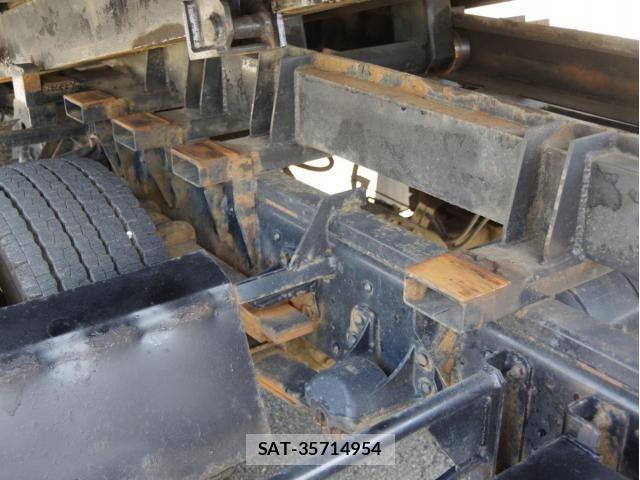 Isuzu FORWARD 2015-10 7357836-7