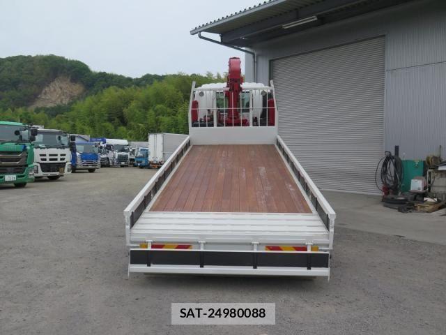 Isuzu FORWARD 2017-09 7357835-18