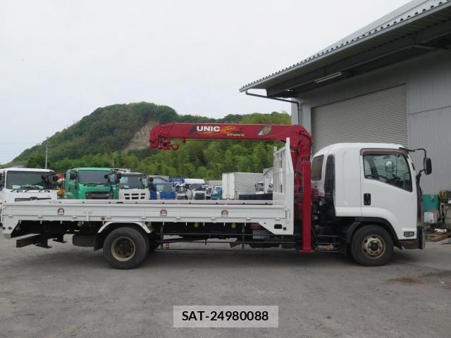 Isuzu FORWARD 2017-09 7357835-4
