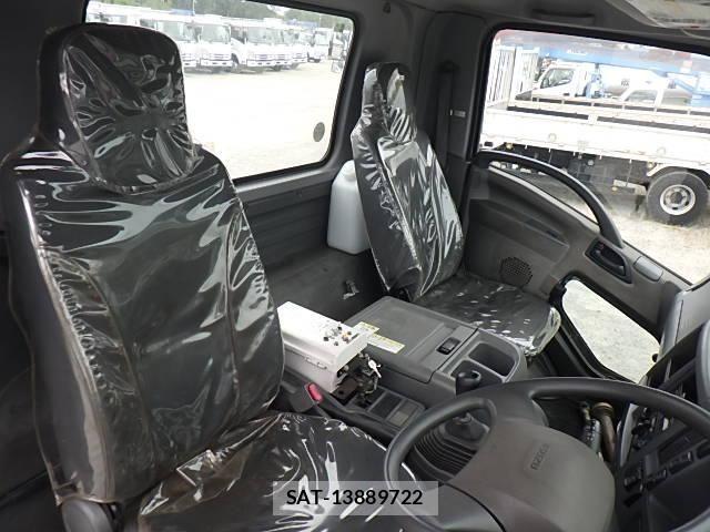 Isuzu FORWARD 2018-03 7357844-19