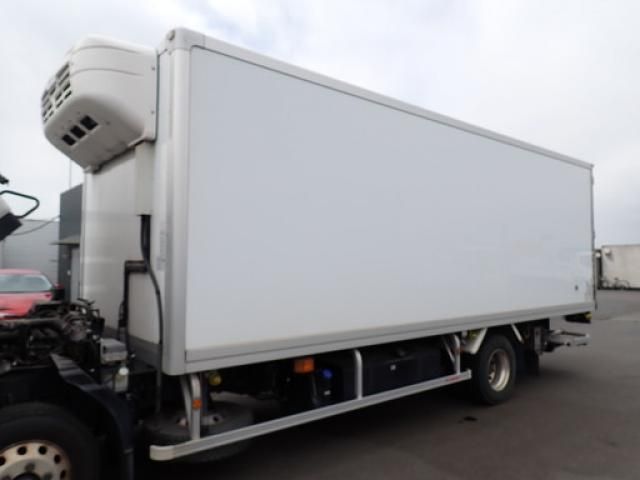 Isuzu FORWARD 2020-12 7383902-23