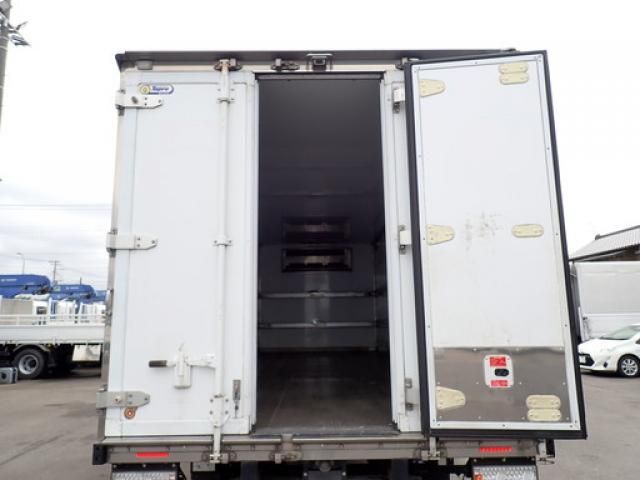 Isuzu FORWARD 2020-12 7383902-26