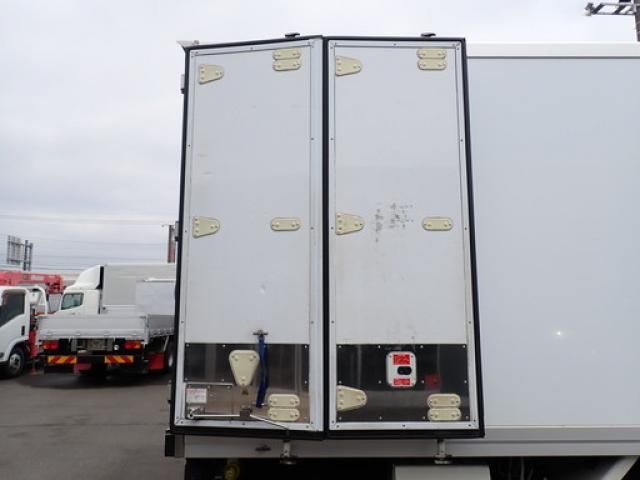 Isuzu FORWARD 2020-12 7383902-29