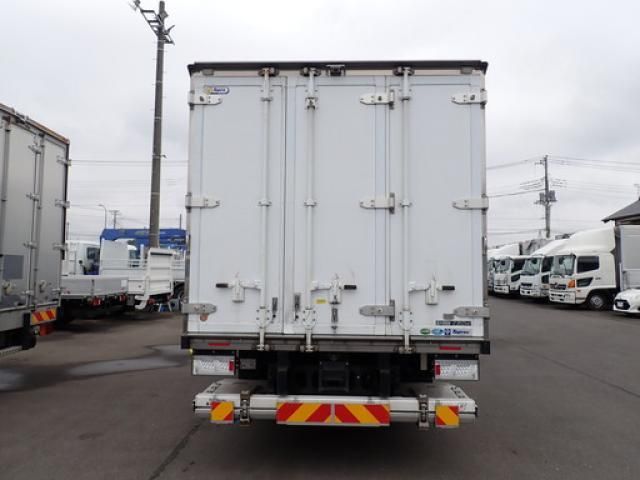 Isuzu FORWARD 2020-12 7383902-4