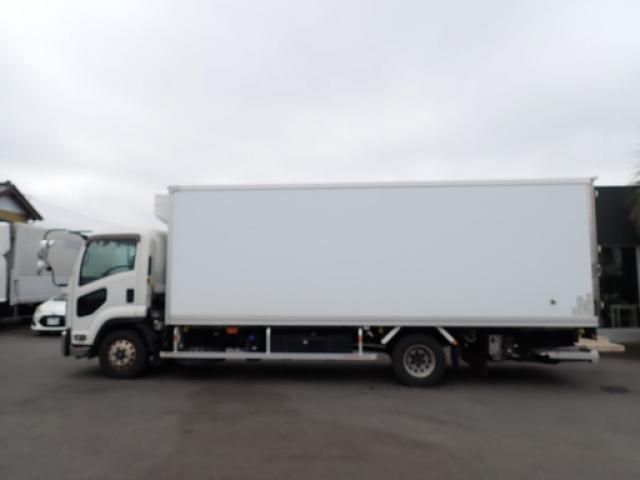 Isuzu FORWARD 2020-12 7383902-6
