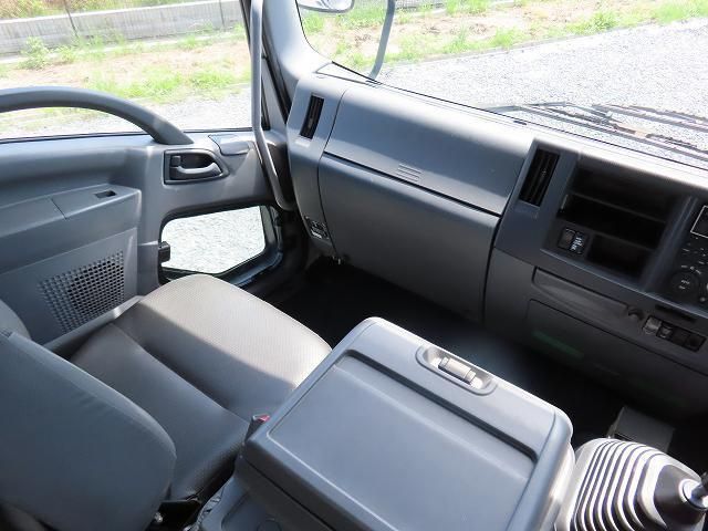 Isuzu FORWARD 2015-04 7383904-14