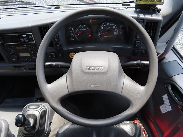 Isuzu FORWARD 2015-04 7383904-16