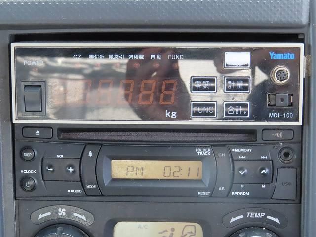 Isuzu FORWARD 2015-04 7383904-19
