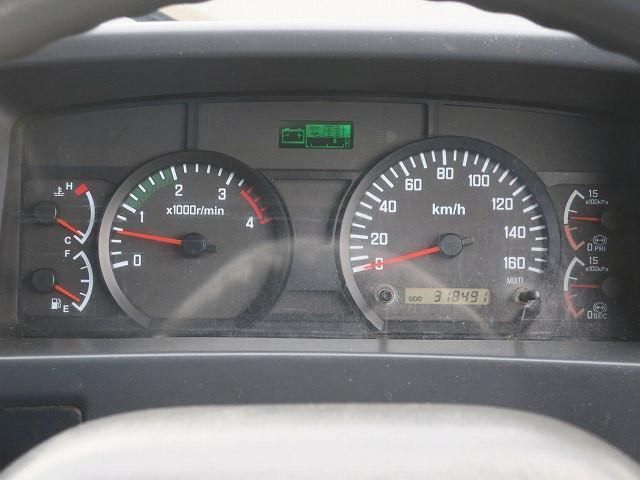 Isuzu FORWARD 2009-06 7383905-18