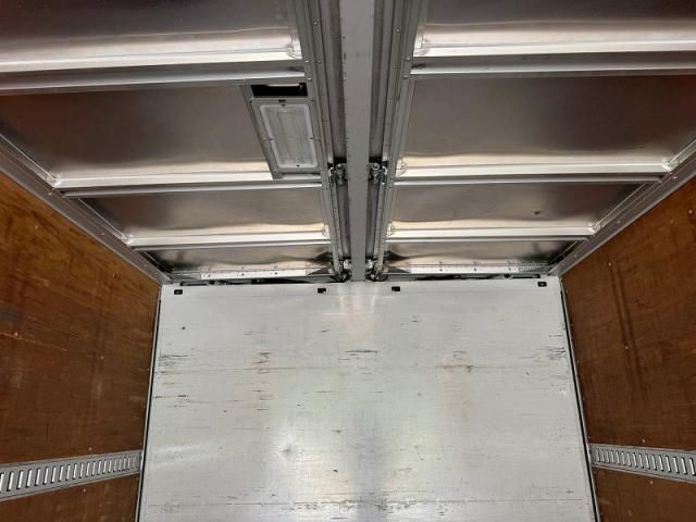 Isuzu FORWARD 2015-06 7383912-26