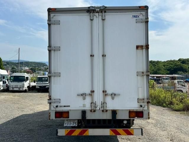 Isuzu FORWARD 2015-06 7383912-4